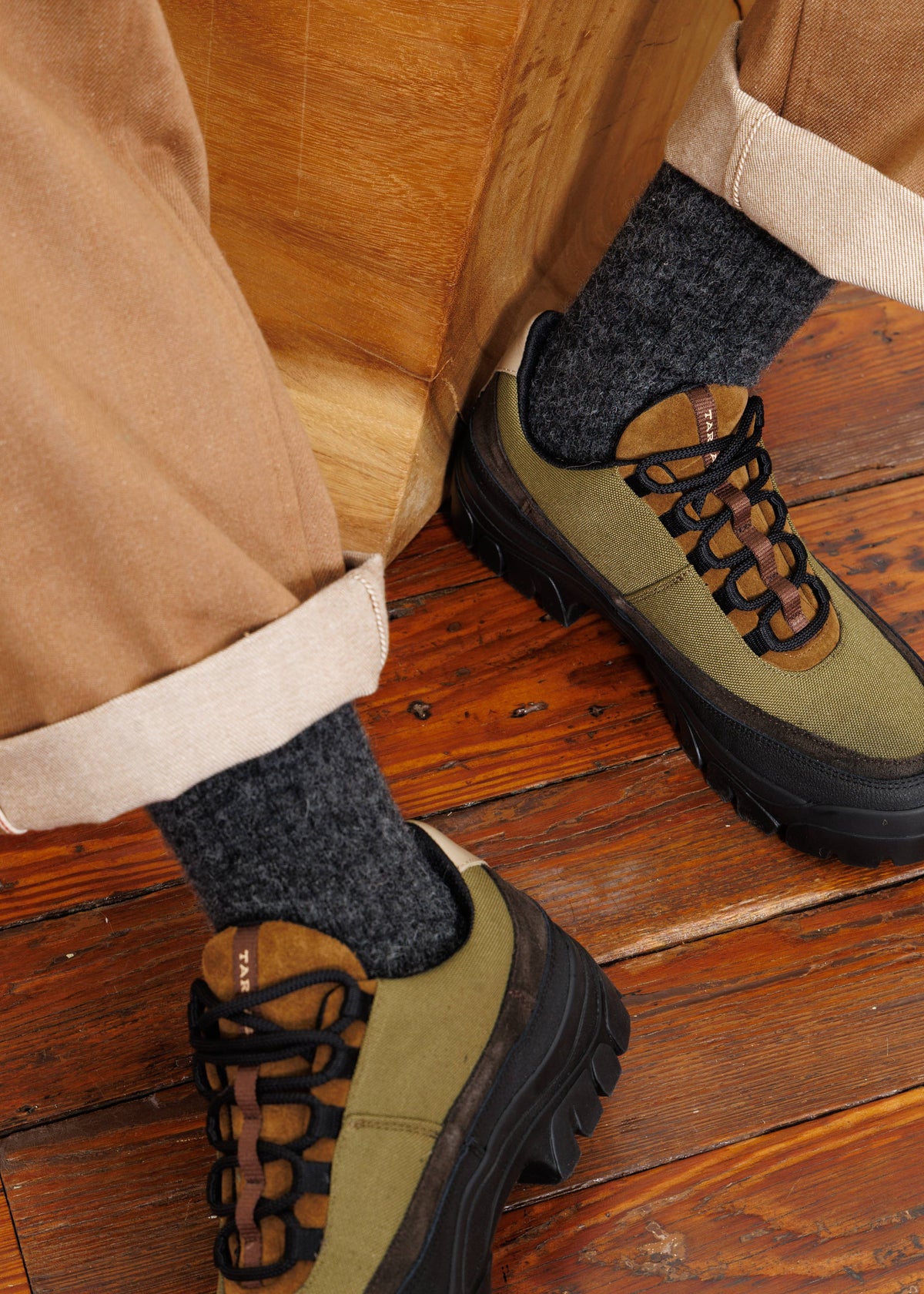 American Trench/Woolly Alpaca Crew