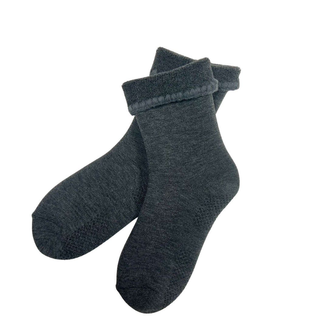 Cherrystone/Handcrafted Wool Crew Slipper Socks with Grips | Size Large