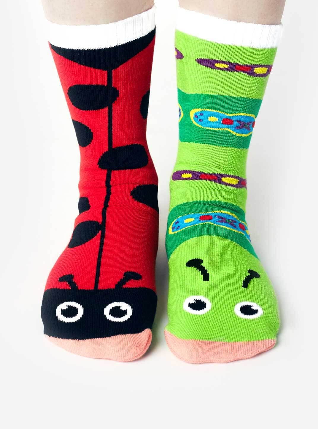 Pals/Ladybug & Caterpillar Fun Mismatched Socks for Adults