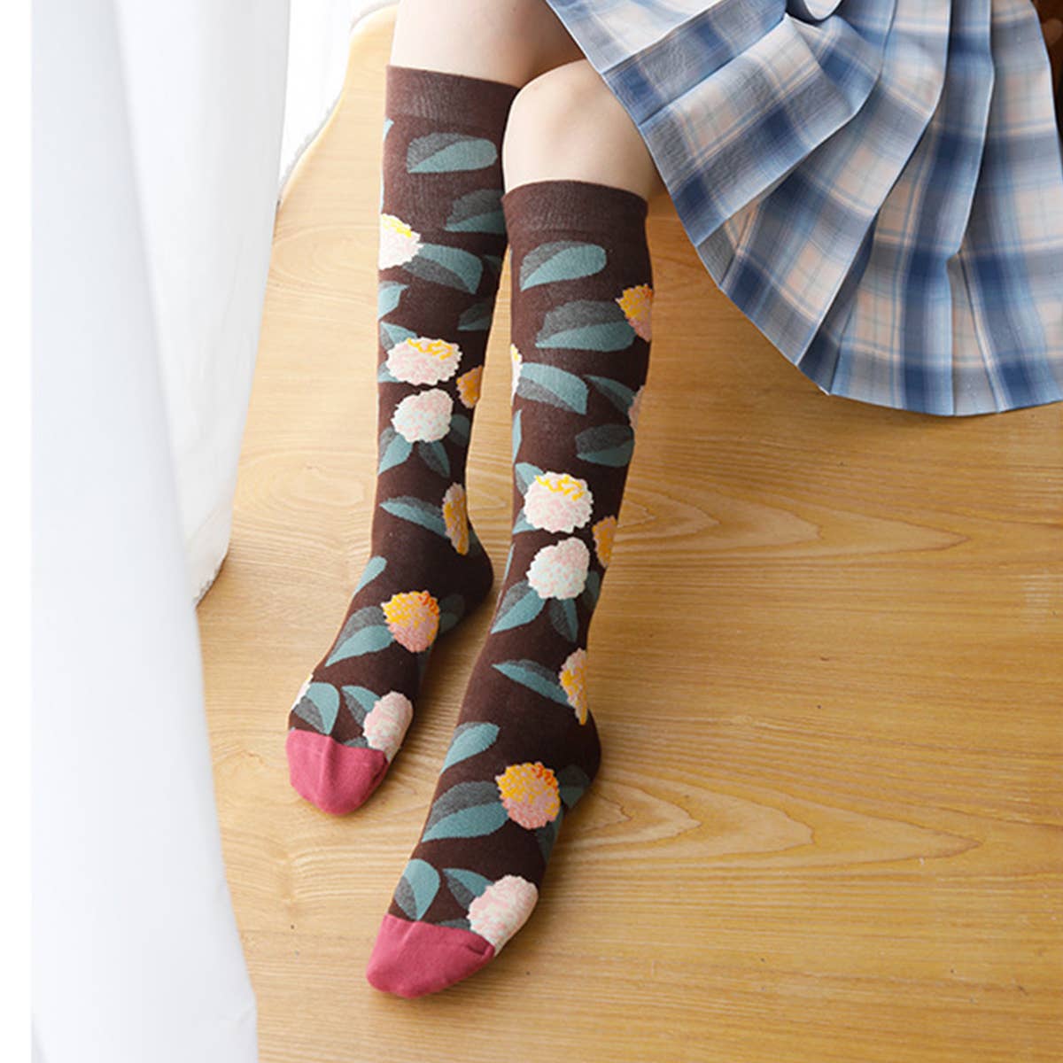 Yuppie Sox FANCY DESIGN PATTERNED KNEE HIGH SOCKS