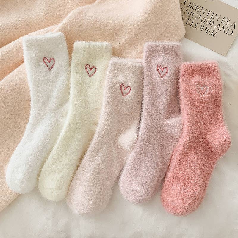 Gohobi/Pink Heart Velvet Socks