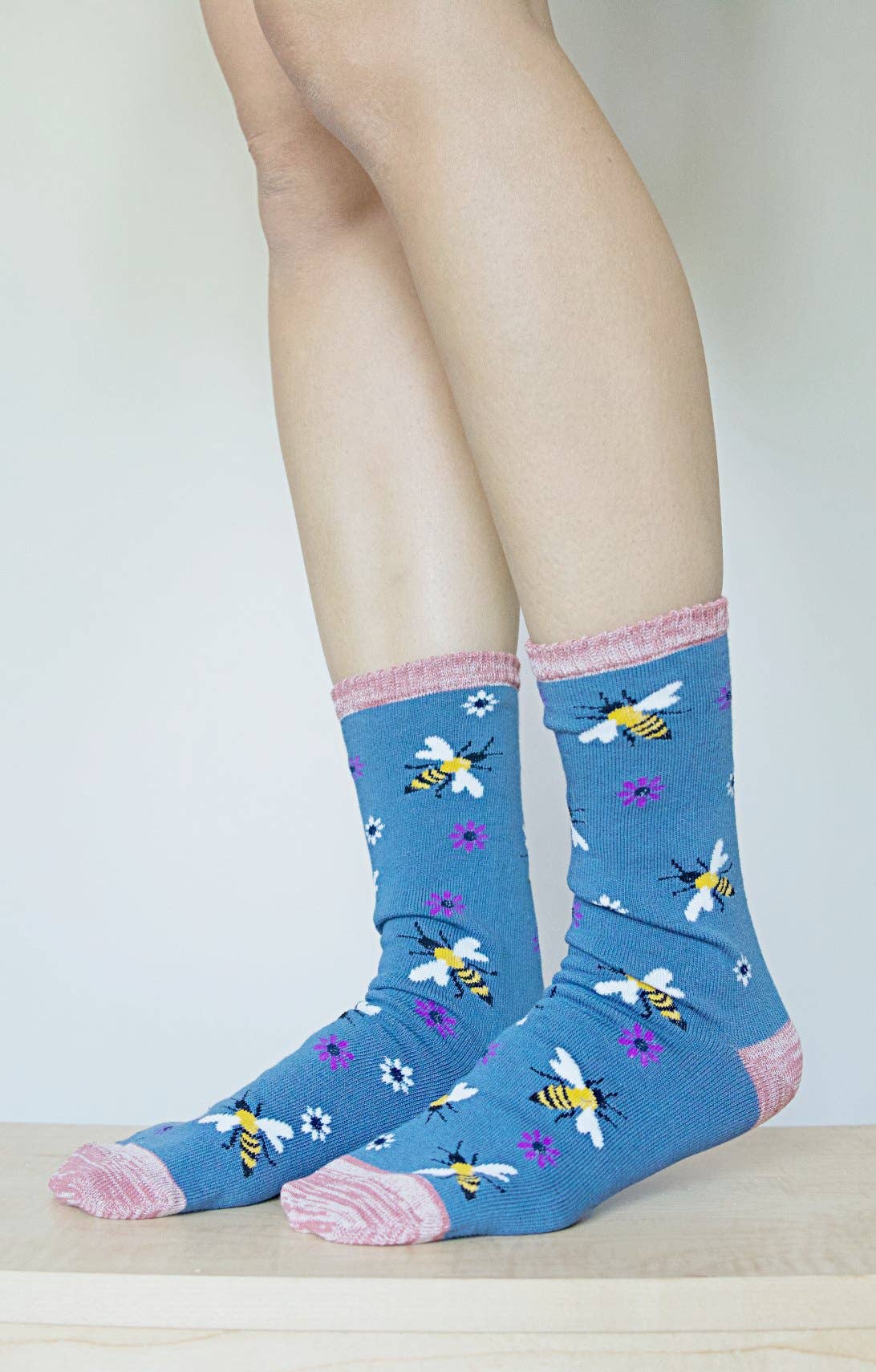 Tabbisocks/Bee Replant Pairs CA Forest Donation Socks