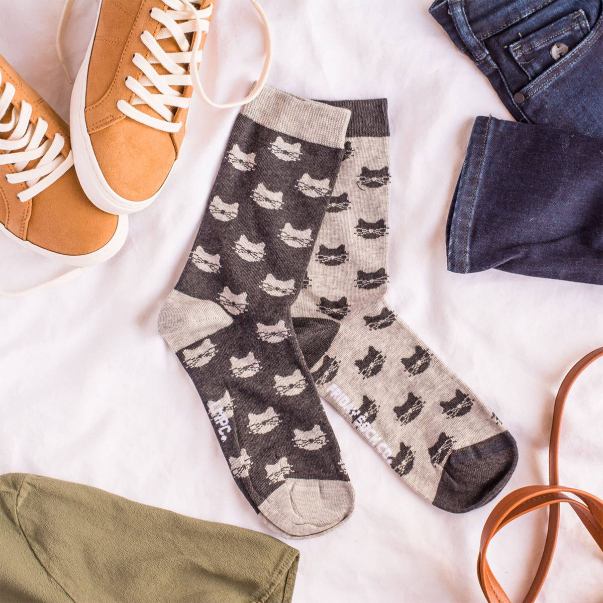 Friday Sock CompanyWomen’s Inverted Grey Cat Socks