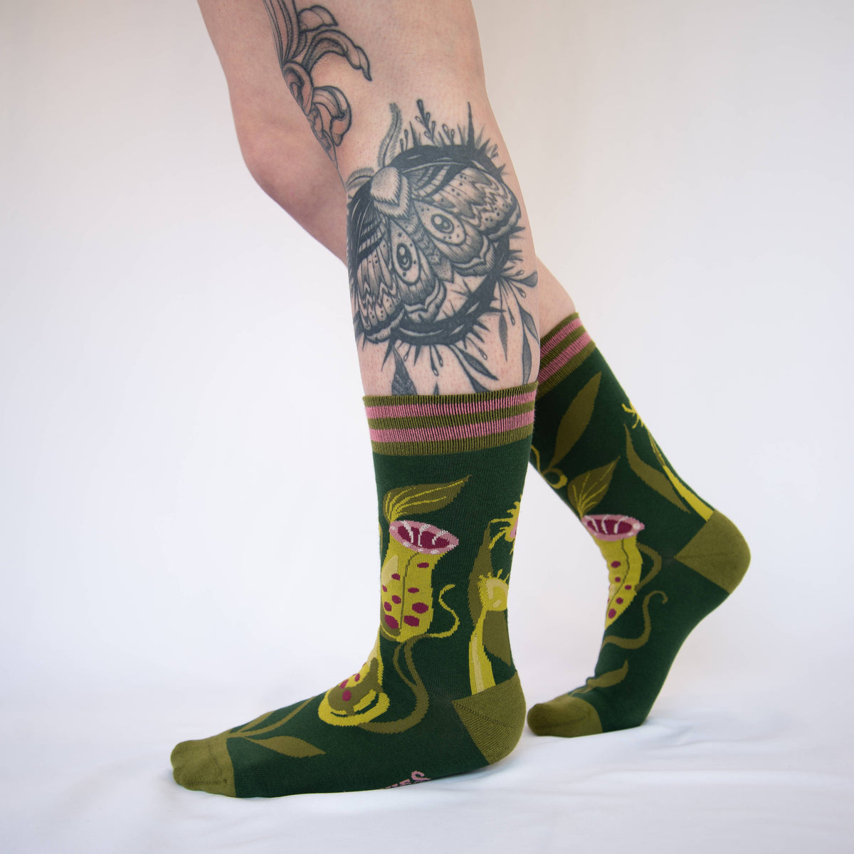 Foot Clothes/Pitcher Plant Crew Socks