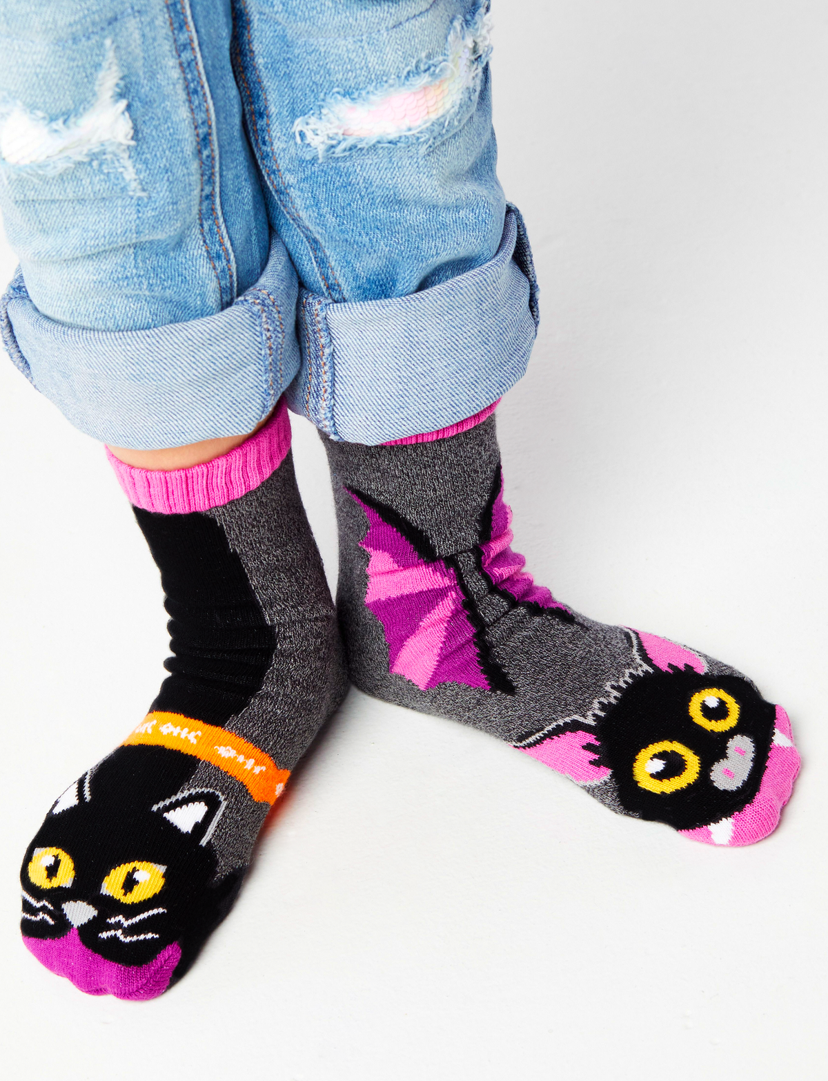 Pals/Bat & Black Cat Fun Non-Slip Halloween Socks for Little Kids