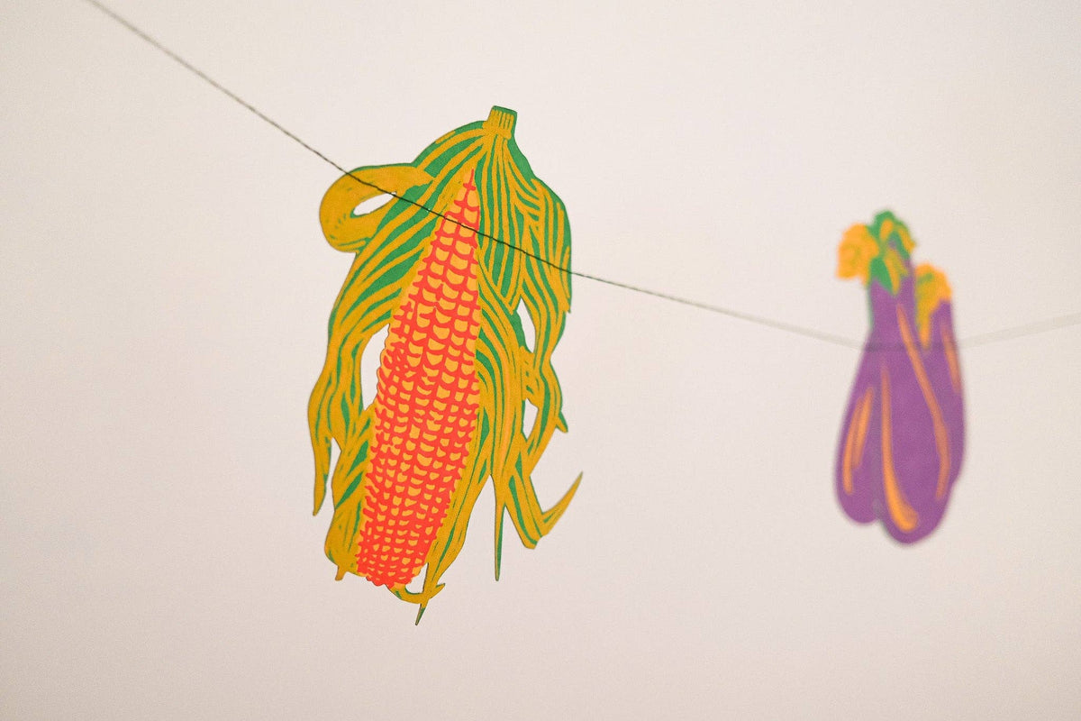 East End Press/VEGETABLE SEWN GARLAND