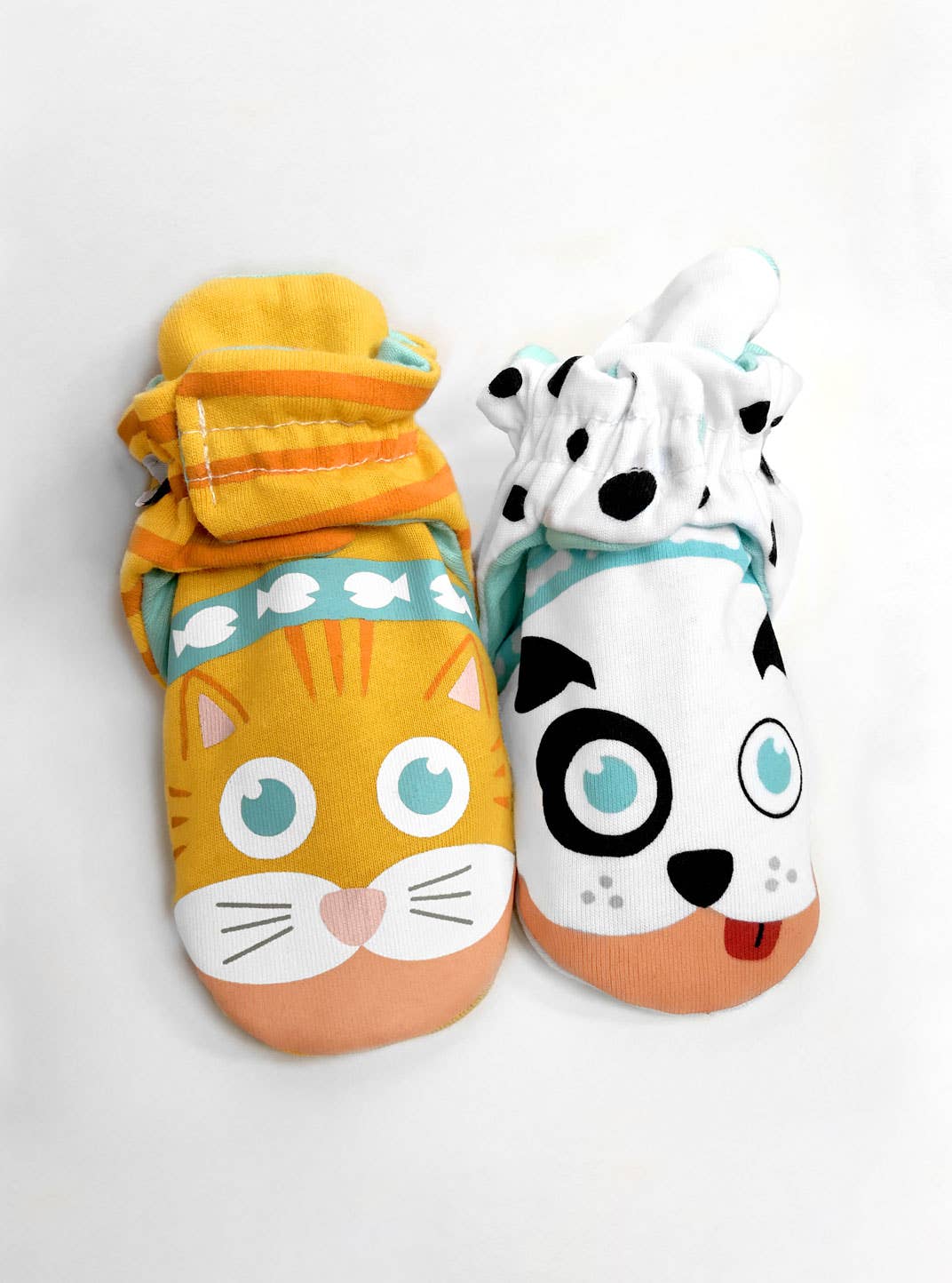 Pals/Kitten &amp; Puppy Non-Slip Mismatched Baby Booties
