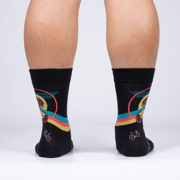 Sock it to Me/Men&#39;s Crew Sock: Bike-squatch