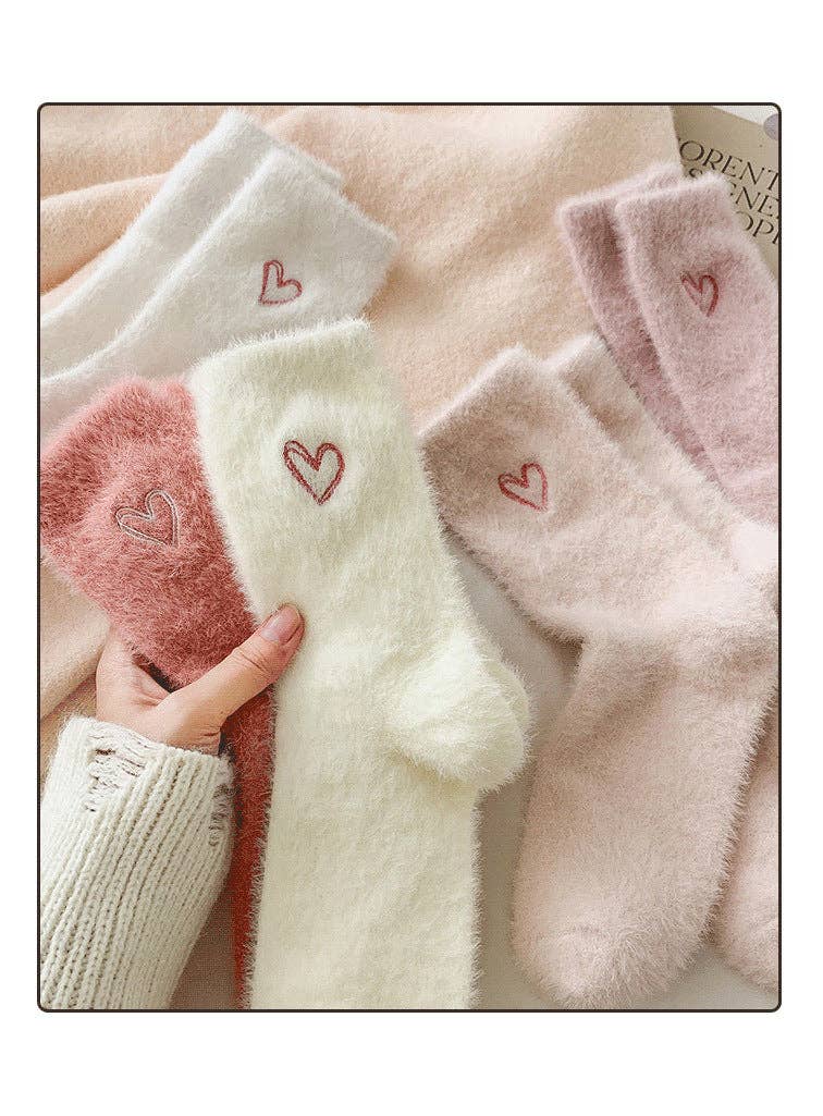 Gohobi/Pink Heart Velvet Socks