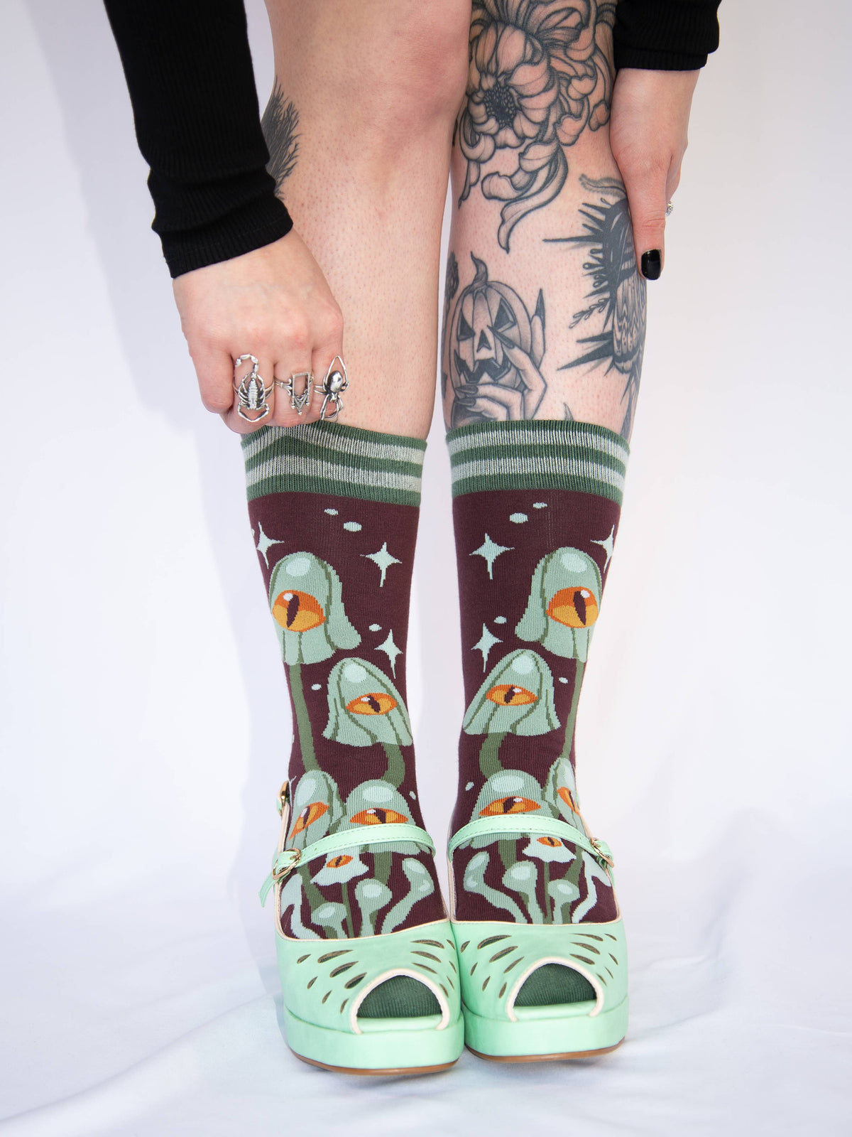 Foot Clothes/Mystic Mushrooms Crew Socks