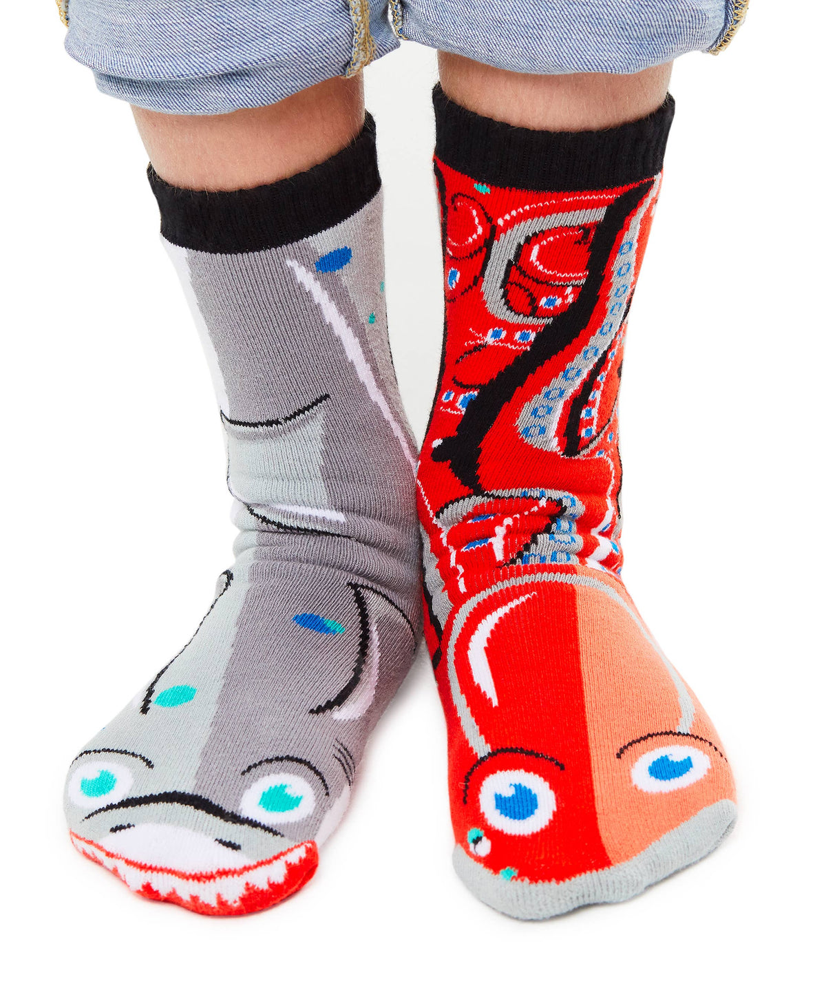 Pals/Shark & Octopus Mismatched Socks for Adults