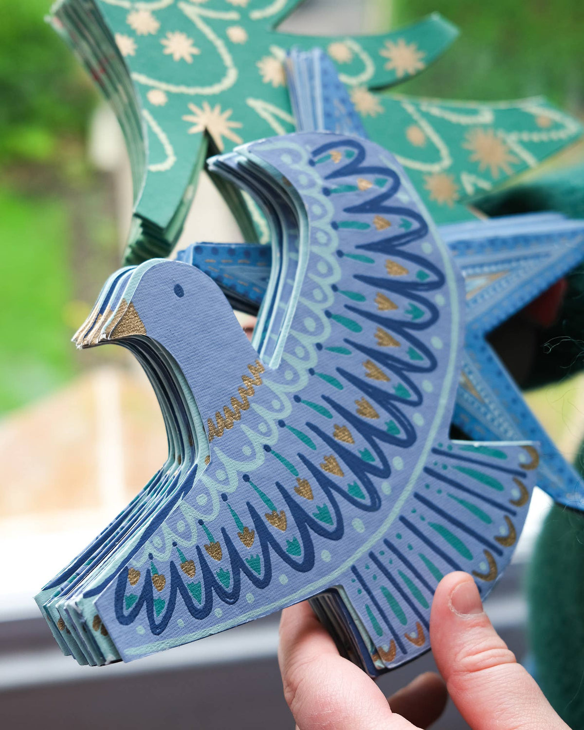 East End Press/Peace Doves Concertina Garland