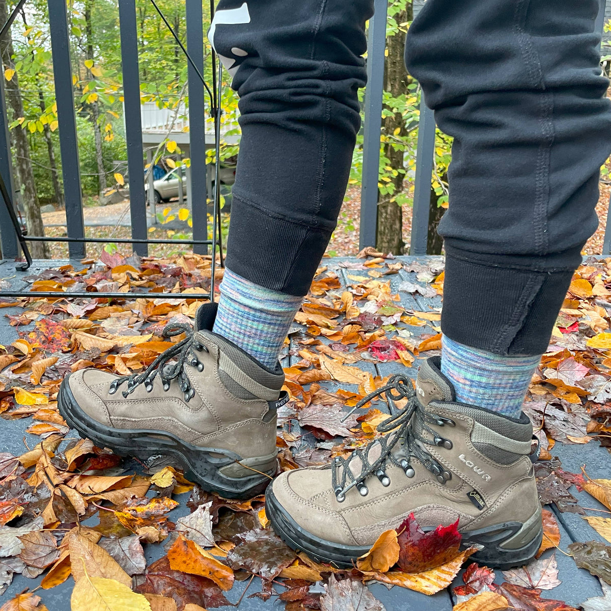 Dr. Motion/Spacedye | Compression Outdoor Medium Weight Crew For Women