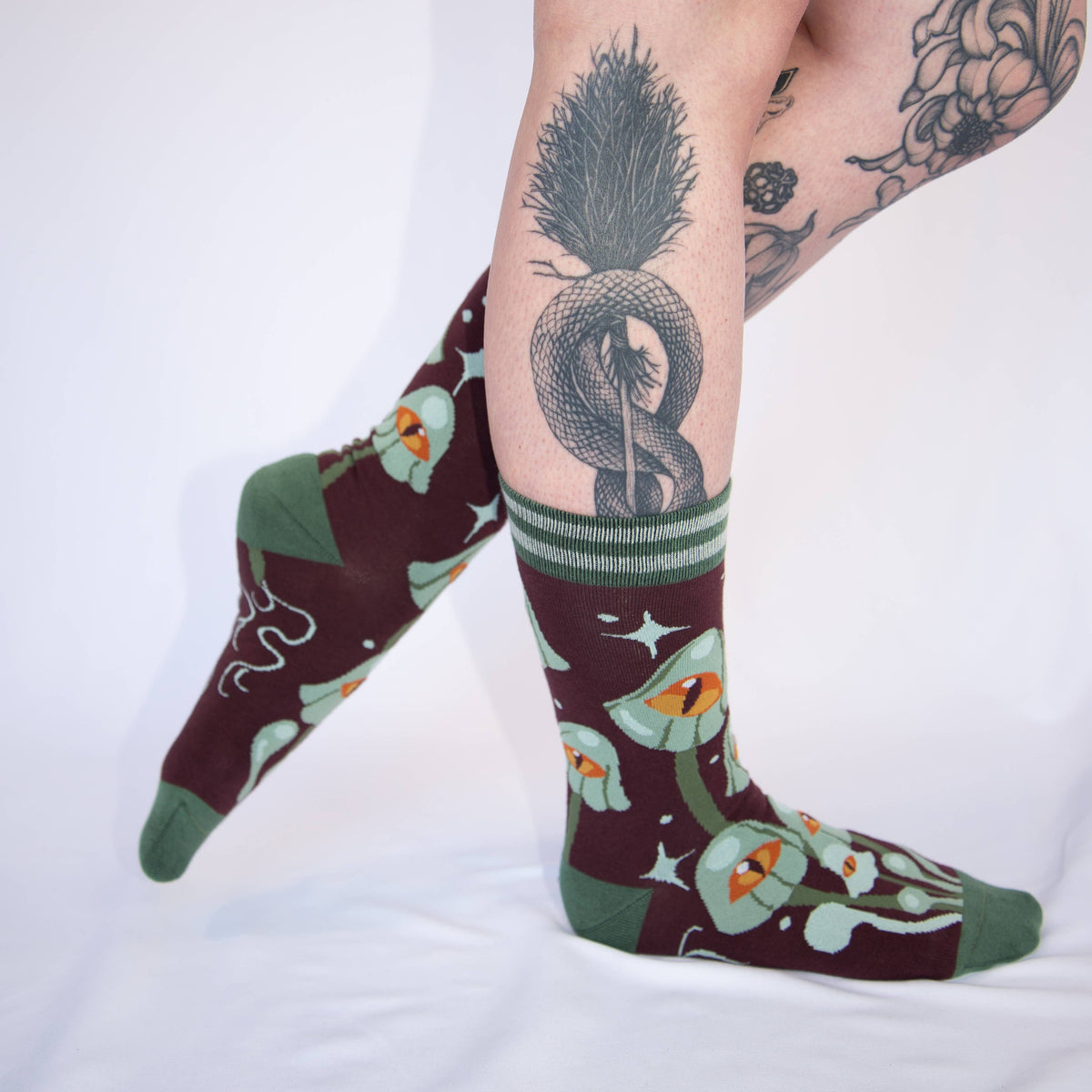 Foot Clothes/Mystic Mushrooms Crew Socks