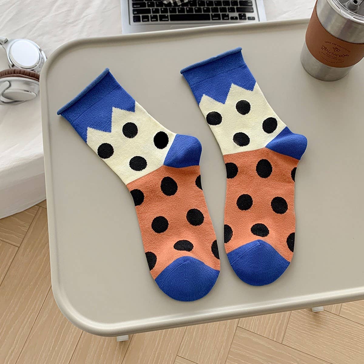 Yuppie Sox ALL-SEASON PURE COTTON MID-TUBE POLKA DOT SOCKS