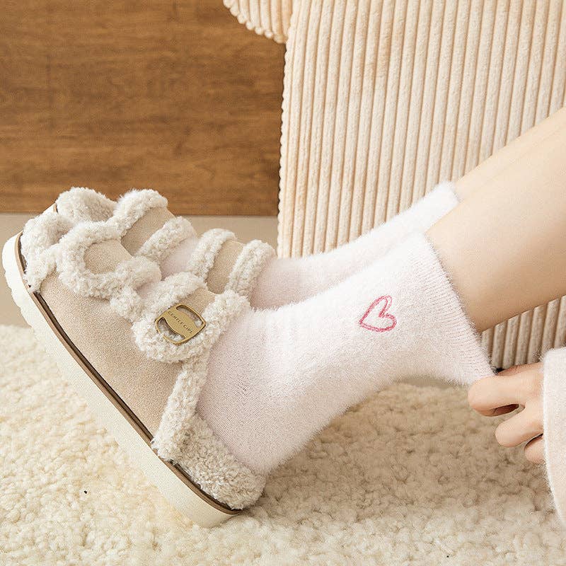 Gohobi/Pink Heart Velvet Socks