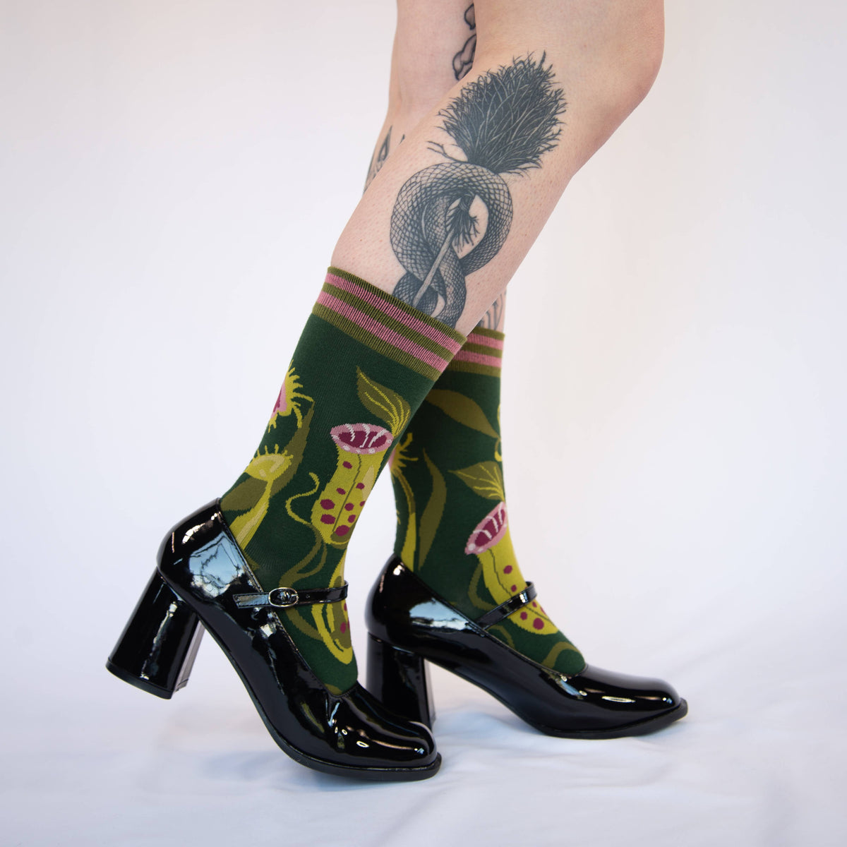 Foot Clothes/Pitcher Plant Crew Socks