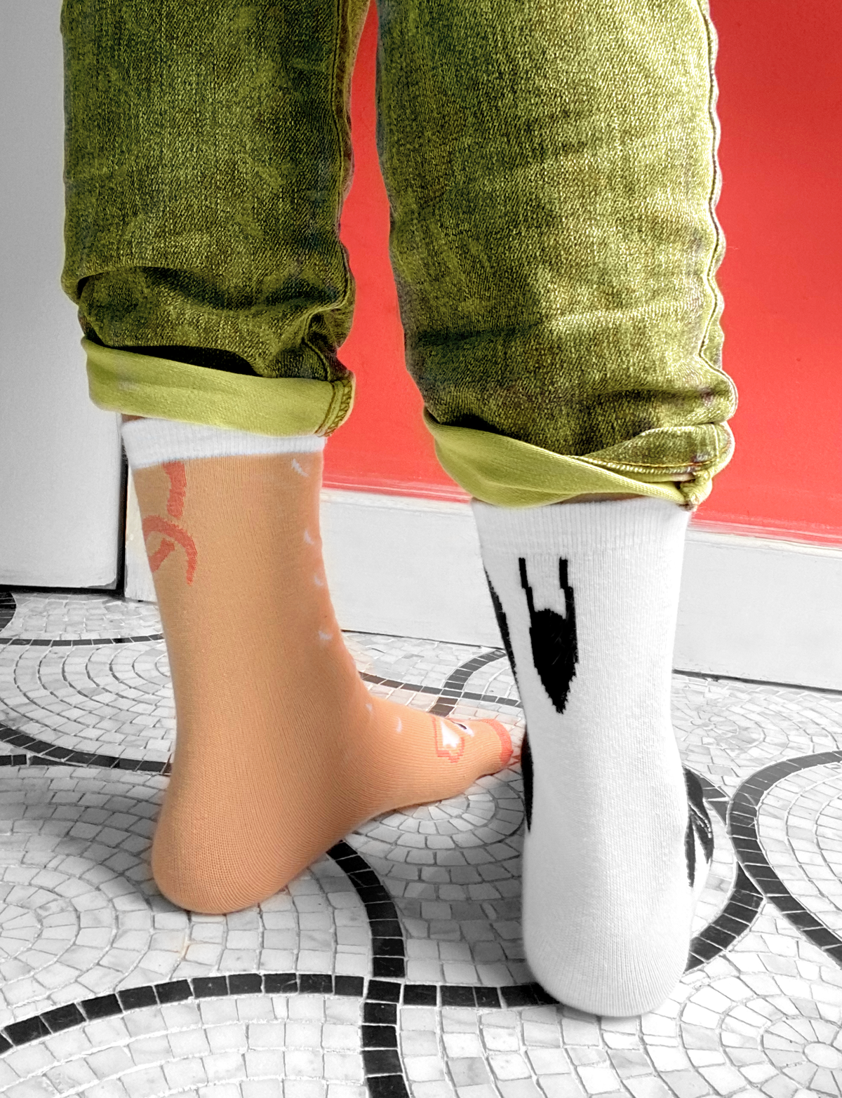 Cow and Pig Cute Mismatched Socks for Adults