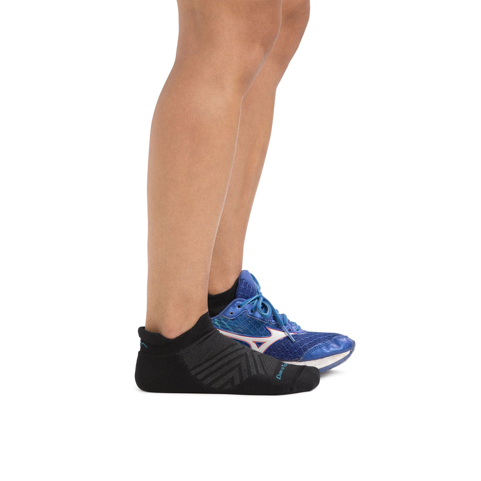 Darn Tough 1047 Run No Show Tab Ultra-Lightweight Cushion Women's Sock in black on model wearing one shoe